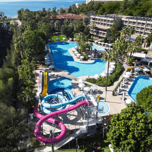 aanzicht barut hemera resort