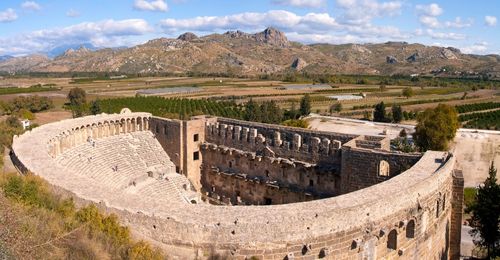 aspendos theater bovenaanzicht