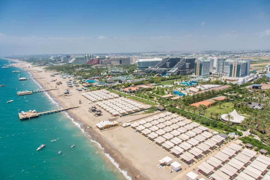 lara beach turkije