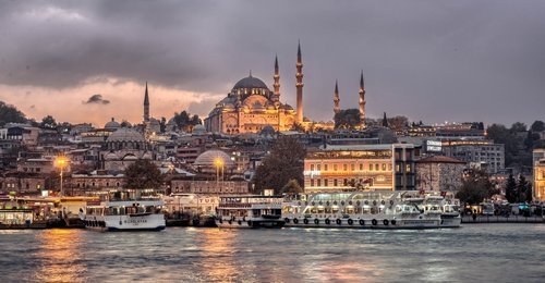 uitzicht over istanbul en moskee